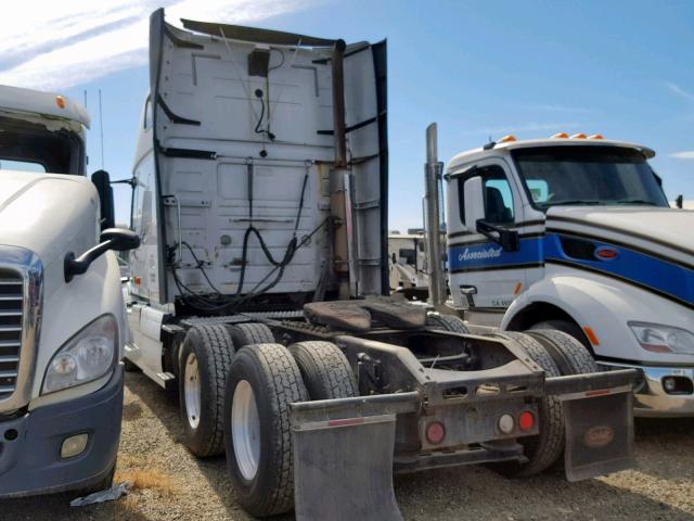 4V4NC9TG78N459586 - 2008 VOLVO VN VNL WHITE photo 3