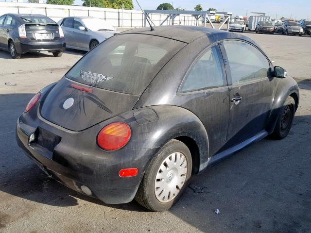 3VWBK31C94M412561 - 2004 VOLKSWAGEN NEW BEETLE შავი ფოტო 4