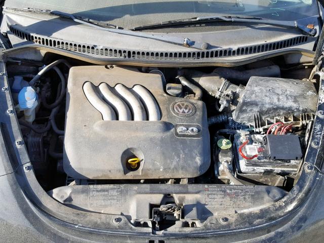 3VWBK31C94M412561 - 2004 VOLKSWAGEN NEW BEETLE შავი ფოტო 7