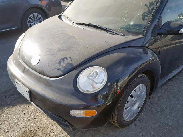 3VWBK31C94M412561 - 2004 VOLKSWAGEN NEW BEETLE შავი ფოტო 9