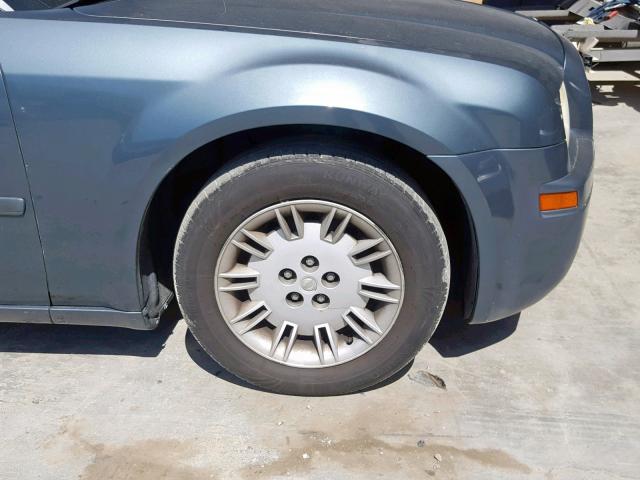 2C3KA43R56H220699 - 2006 CHRYSLER 300 GRAY photo 9