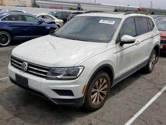 3VV3B7AX9JM122822 - 2018 VOLKSWAGEN TIGUAN SE WHITE photo 2