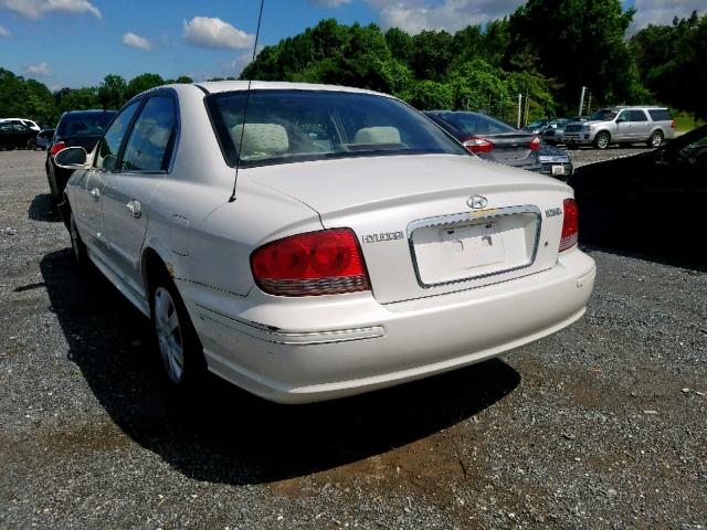 KMHWF25S92A672727 - 2002 HYUNDAI SONATA GL WHITE photo 3