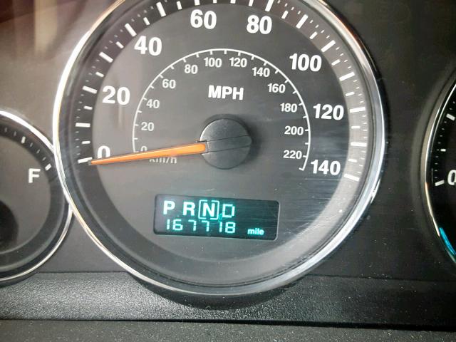 1J8HG58247C530247 - 2007 JEEP COMMANDER BLACK photo 8