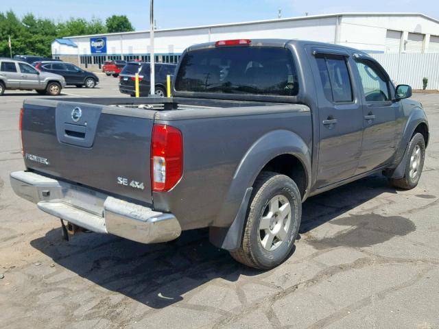 1N6AD07W37C462190 - 2007 NISSAN FRONTIER C GRAY photo 4