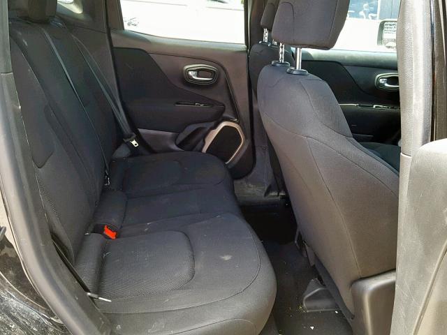 ZACCJBAB8HPG62758 - 2017 JEEP RENEGADE S შავი ფოტო 6
