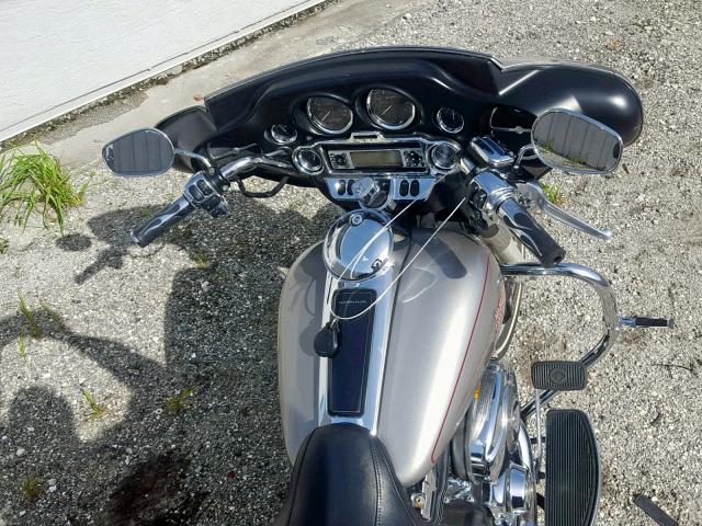 1HD1FF4128Y653854 - 2008 HARLEY-DAVIDSON FLHT CLASS GRAY photo 5