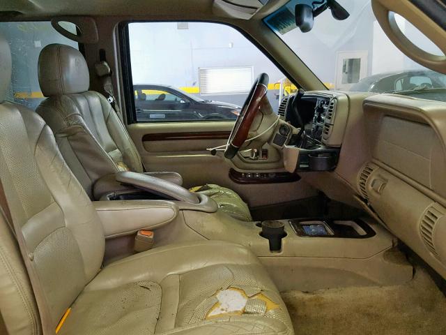 1GYEK13R7XR406910 - 1999 CADILLAC ESCALADE GOLD photo 5