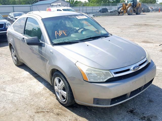 1FAHP32N48W134503 - 2008 FORD FOCUS S/SE SILVER photo 1