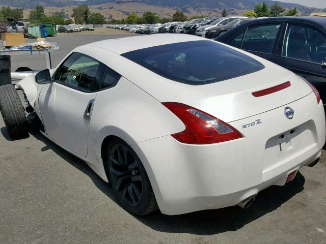 JN1AZ4EH7HM951853 - 2017 NISSAN 370Z BASE WHITE photo 3