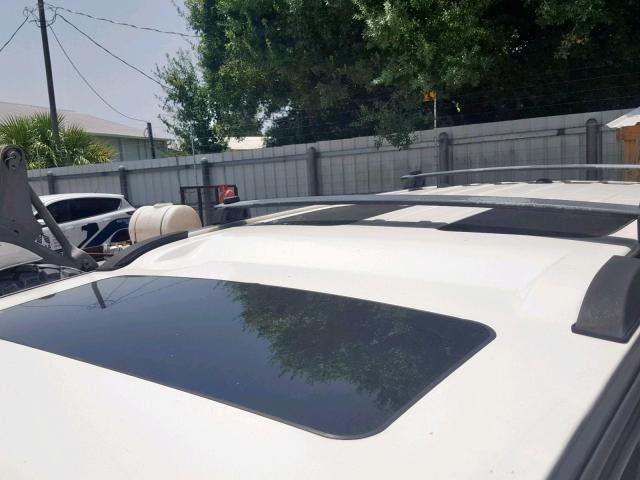 1J8HH582X6C281903 - 2006 JEEP COMMANDER WHITE photo 9