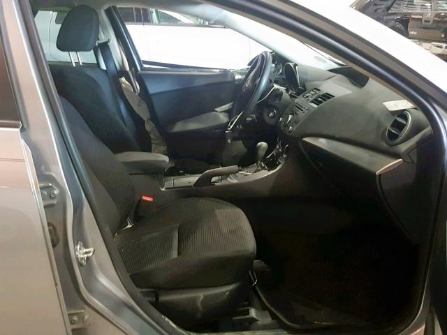 JM1BL1TF9D1820101 - 2013 MAZDA 3 I GRAY photo 5