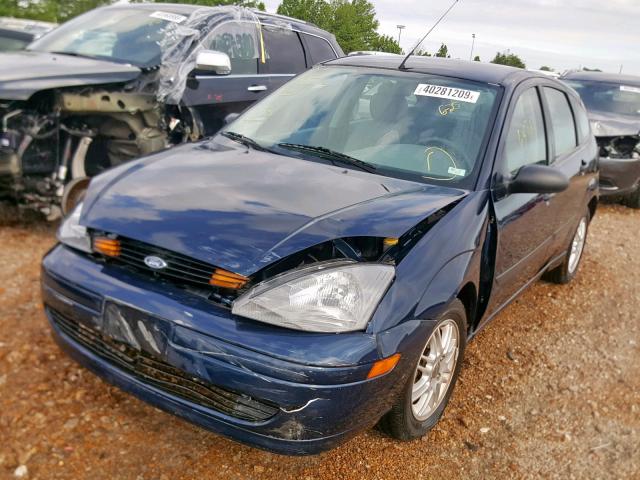 3FAFP37333R166868 - 2003 FORD FOCUS ZX5 BLUE photo 2