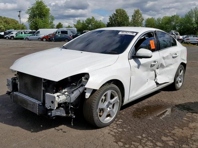 YV1622FS4C2034423 - 2012 VOLVO S60 T5 WHITE photo 2