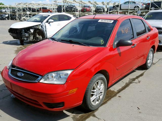 1FAFP34N27W250236 - 2007 FORD FOCUS ZX4 RED photo 2