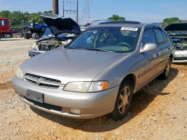 1N4DL01D4XC251239 - 1999 NISSAN ALTIMA XE SILVER photo 2