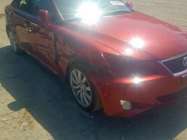 JTHCK262975009996 - 2007 LEXUS IS 250 RED photo 9