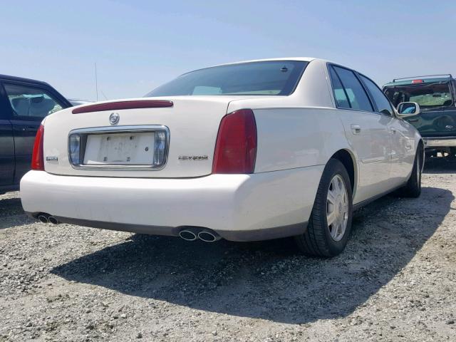 1G6KD54Y74U199057 - 2004 CADILLAC DEVILLE WHITE photo 4