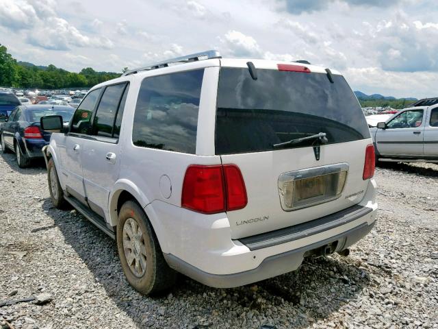 5LMFU28R74LJ06228 - 2004 LINCOLN NAVIGATOR WHITE photo 3