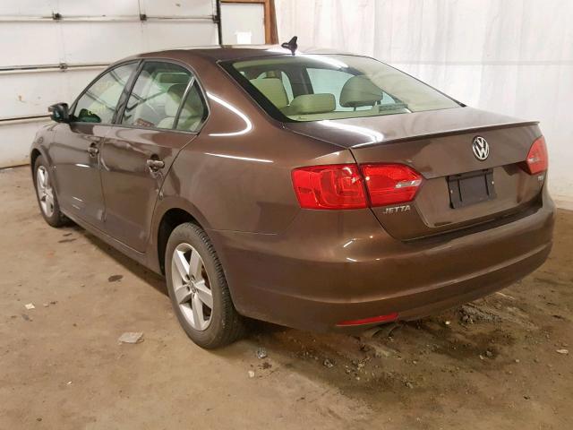 3VW3L7AJ9BM123040 - 2011 VOLKSWAGEN JETTA TDI BROWN photo 3