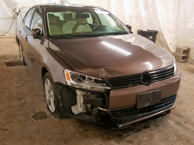 3VW3L7AJ9BM123040 - 2011 VOLKSWAGEN JETTA TDI BROWN photo 9