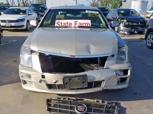 1G6DK67V480206968 - 2008 CADILLAC STS GOLD photo 9