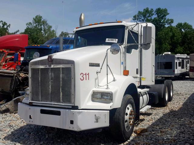 1XKDDU9X4BJ290080 - 2011 KENWORTH CONSTRUCTI WHITE photo 2