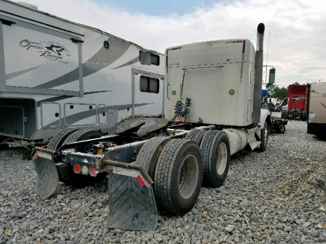 1XKDDU9X8BJ290082 - 2011 KENWORTH CONSTRUCTI WHITE photo 4