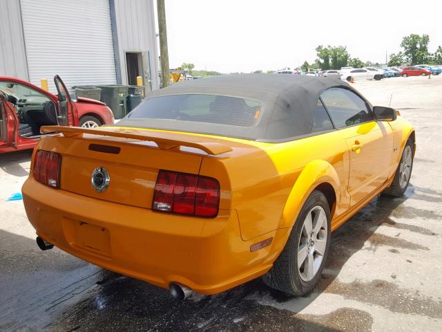 1ZVHT85H975232193 - 2007 FORD MUSTANG GT ORANGE photo 4