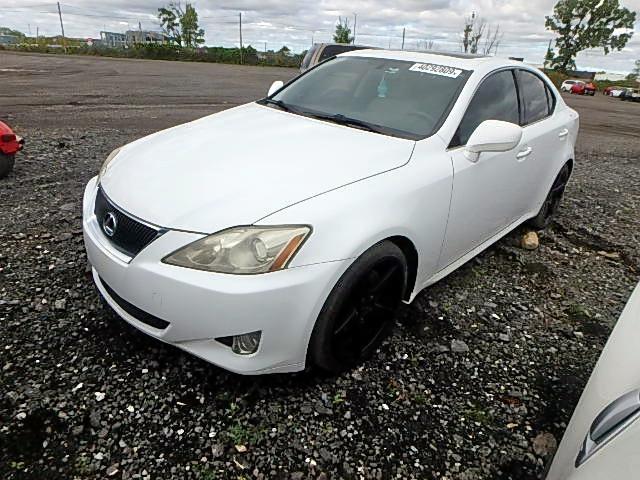 JTHBK262482075581 - 2008 LEXUS IS 250 WHITE photo 2