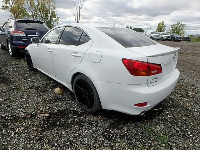 JTHBK262482075581 - 2008 LEXUS IS 250 WHITE photo 3