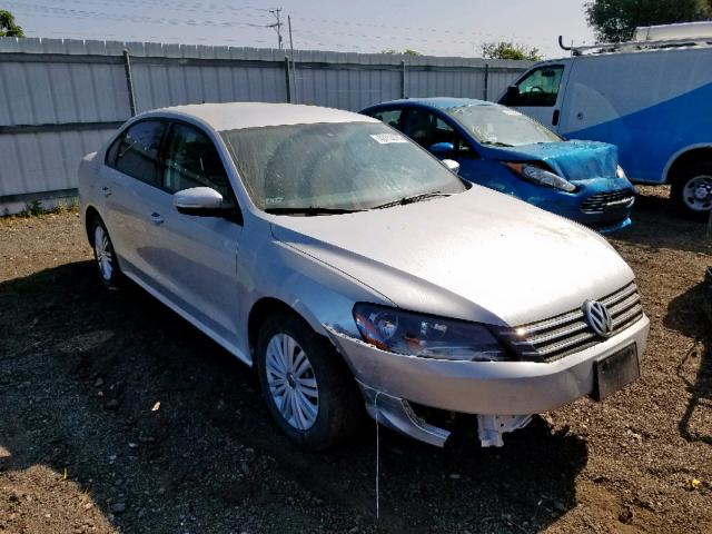 1VWAT7A35FC014736 - 2015 VOLKSWAGEN PASSAT S SILVER photo 1