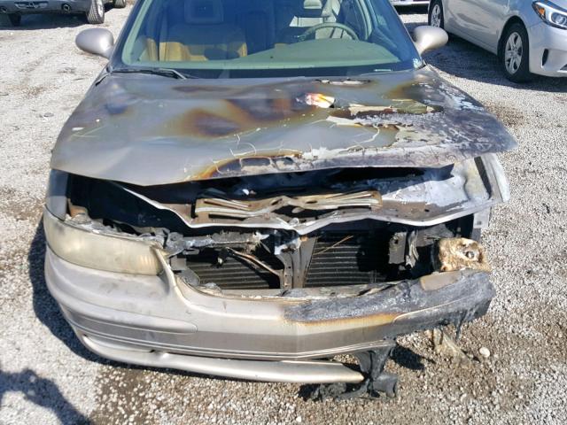 2G4WB55K411215104 - 2001 BUICK REGAL LS GOLD photo 7