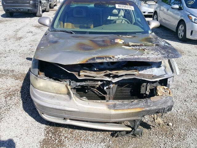 2G4WB55K411215104 - 2001 BUICK REGAL LS GOLD photo 9