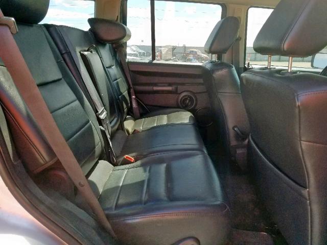 1J8HG48N18C239825 - 2008 JEEP COMMANDER SILVER photo 6