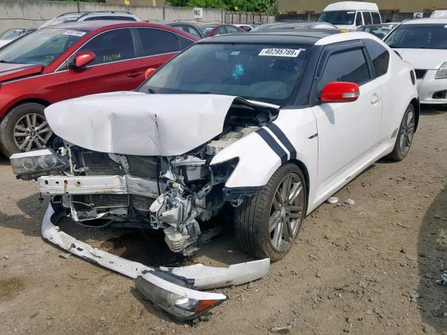 JTKJF5C71C3034016 - 2012 TOYOTA SCION TC WHITE photo 2