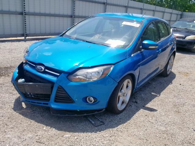 1FAHP3N25CL172124 - 2012 FORD FOCUS TITA BLUE photo 2