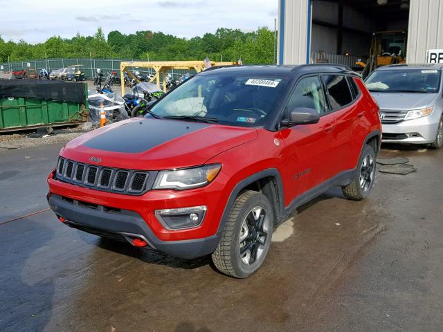 3C4NJDDBXJT255586 - 2018 JEEP COMPASS TR RED photo 2