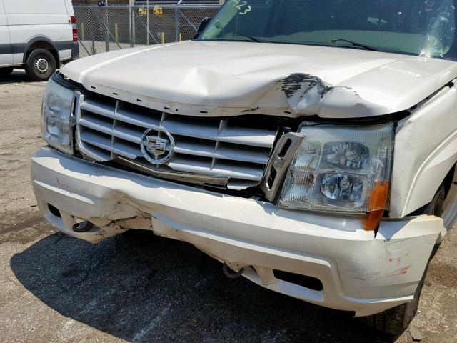 1GYEK63N63R301358 - 2003 CADILLAC ESCALADE L WHITE photo 9