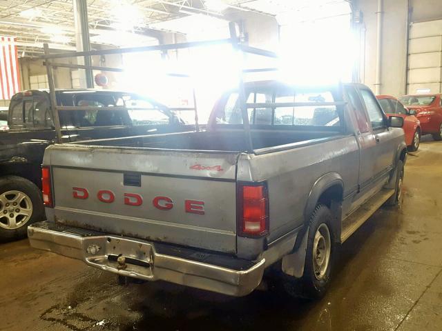 1B7GG23XXPS210943 - 1993 DODGE DAKOTA GRAY photo 4