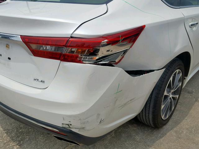 4T1BK1EB9HU259511 - 2017 TOYOTA AVALON XLE WHITE photo 9