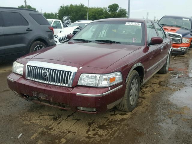 2MEHM75V27X620377 - 2007 MERCURY GRAND MARQ MAROON photo 2