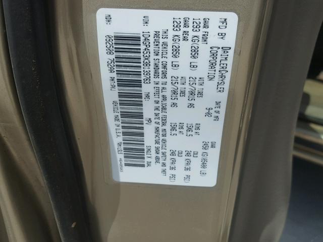 1D4GP453X3B139763 - 2003 DODGE CARAVAN SP TAN photo 10