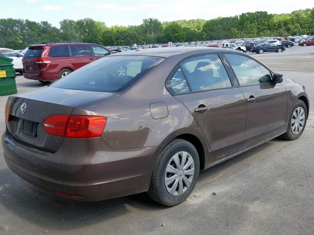 3VW2K7AJ6BM059912 - 2011 VOLKSWAGEN JETTA BASE BROWN photo 4