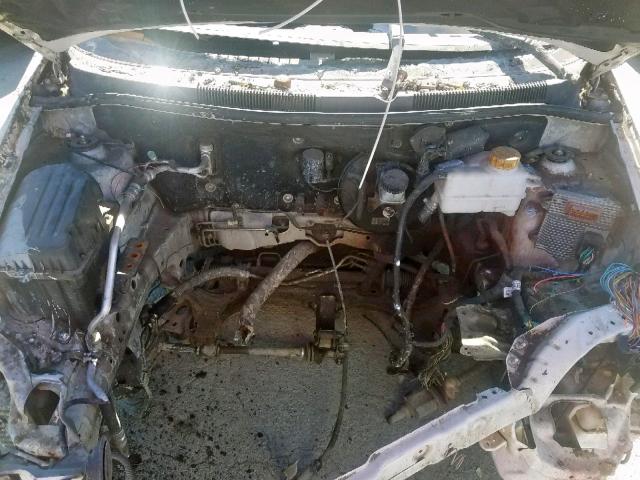 KL1TD56676B651866 - 2006 CHEVROLET AVEO BASE თეთრი ფოტო 7