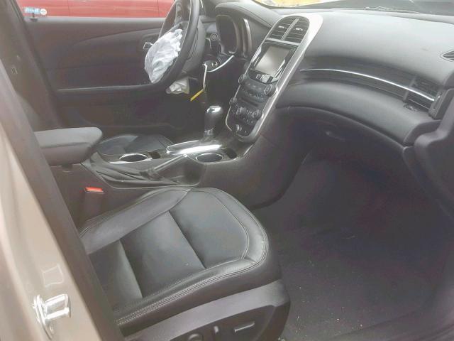 1G11E5SA3GF142870 - 2016 CHEVROLET MALIBU LIM 金色 照片 5