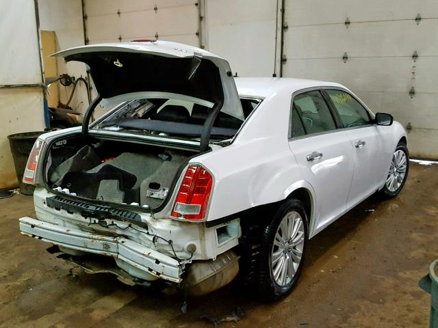 2C3CCAHG8CH153483 - 2012 CHRYSLER 300 LIMITE WHITE photo 4