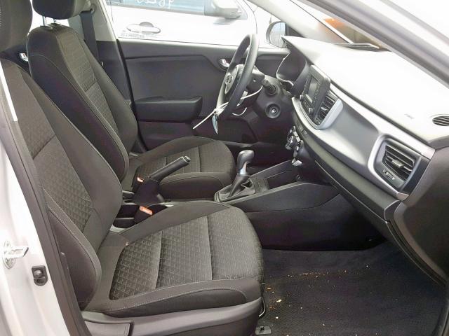 3KPA24AB1JE080519 - 2018 KIA RIO LX SILVER photo 5