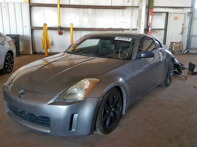 JN1AZ34D34T166318 - 2004 NISSAN 350Z COUPE GRAY photo 2