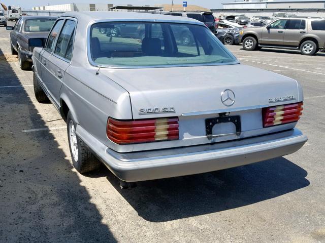 WDBCB20A7EA019673 - 1984 MERCEDES-BENZ 300 SD SILVER photo 3